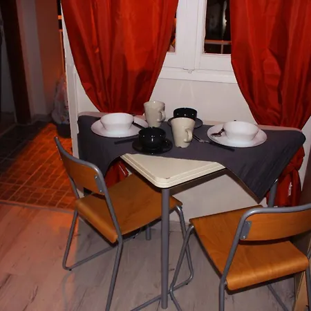 Appartement Amazing Studio Next To Center 10 Minutes Walk N1 *